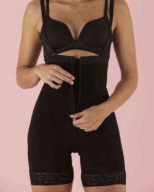 
            
                Load image into Gallery viewer, Shapewear Booty Boosting Bodysuit Curve Confident - Shapewear for Women
            
        